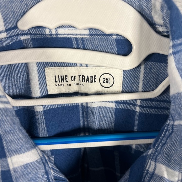 Line Of Trade Blue & White Plaid Summit Flannel Button Down Cotton - Picture 5 of 7